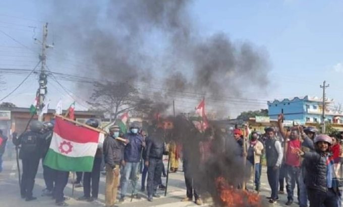 सिके राउतका कार्यकर्तामाथि प्रहरीले गोली चलायो, ५ जना घाइते, २ जनाको अवस्था गम्भिर