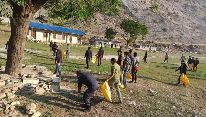 हिमाली गाउँपालिकाको धुलाचौर बजारमा सरसफाई कार्यक्रम  सम्पन्न