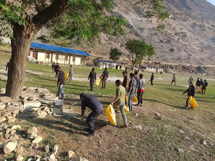 हिमाली गाउँपालिकाको धुलाचौर बजारमा सरसफाई कार्यक्रम  सम्पन्न