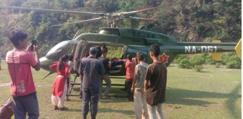 दार्चुलामा हेलिकप्टरमार्फत सुत्केरीको महिलाकाे उद्धार