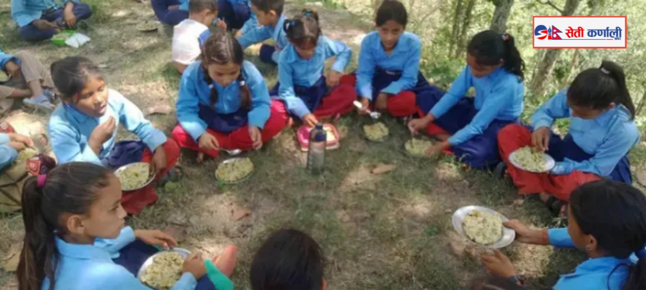 अर्गानिक दिवा खाजा बिधालयमा