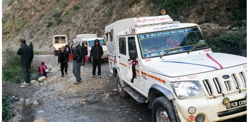 बाजुराका मुख्य तथा ग्रामिण सडकको नयाँ भाडादर कायम, भाेलिदेखि लागु हुने