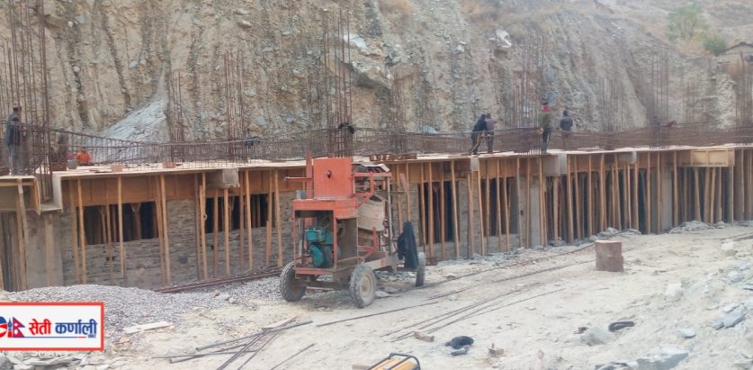 हिमाली गाउँपालिका १० शैया अस्पताल निर्माणकार्य तिव्र बन्दै