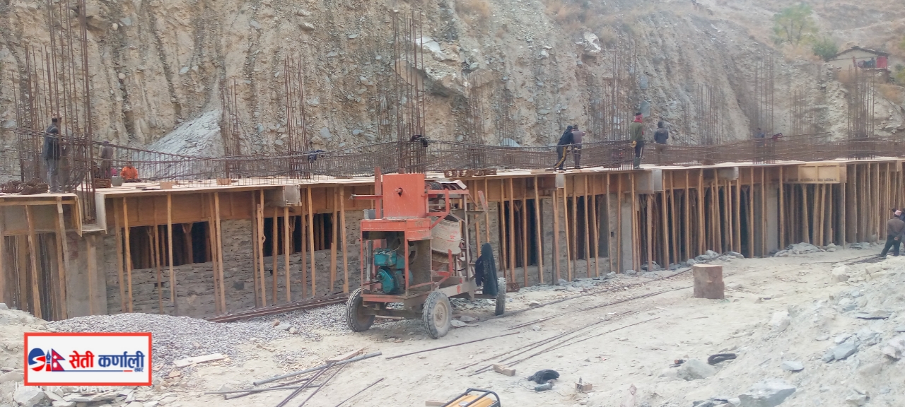 हिमाली गाउँपालिका १० शैया अस्पताल निर्माणकार्य तिव्र बन्दै