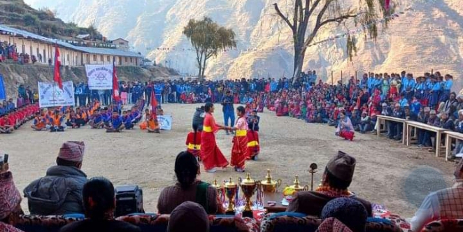 जगन्नाथमा चौथो राष्ट्रपति रनिङ शिल्डकाे उपाधि देवलकोट मावि