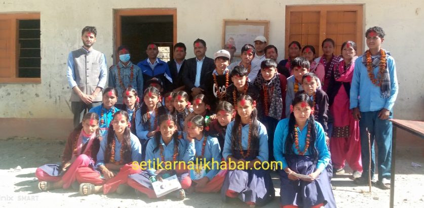 भवानी मावि १० कक्षाका विद्यार्थीलाई बिदाई तथा फेरि भेटौला कार्यक्रम