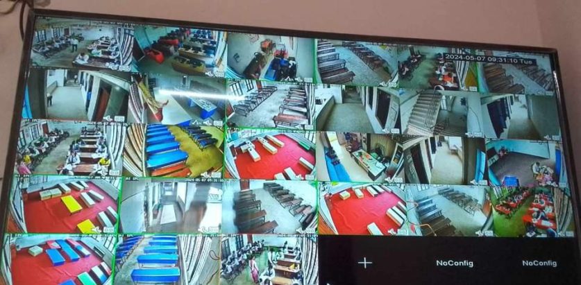 युनाइटेड एकेडेमीमा सि.सि. क्यामरा निगरानीमा कक्षा १२ काे परिक्षा अन्तिम चरण