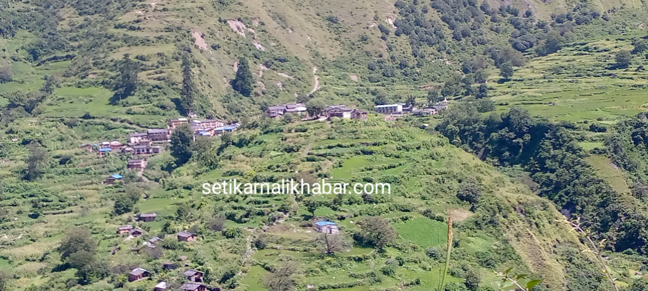 बेरोजगारी युवा विदेश गाउँमा युवा संख्या घट्दै