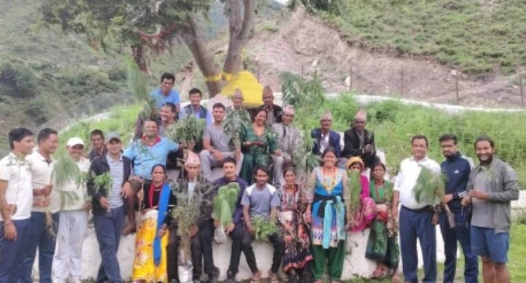 पुस्पलाल श्रेष्ठको ४६ औं स्मृति दिवस जगन्नाथमा बिरुवा रोपेर मनाईदै