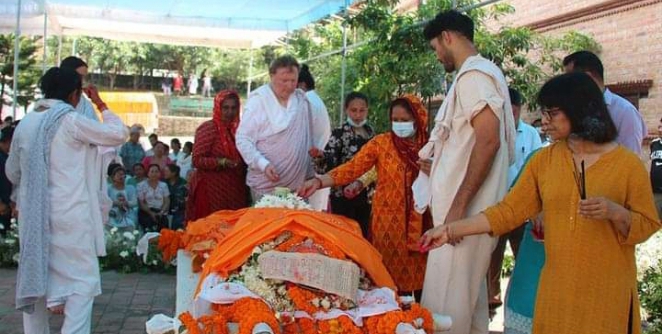 द्वारिकाज होटलकी संस्थापक अम्बिका श्रेष्ठको पशुपतिमा अन्त्येष्टि
