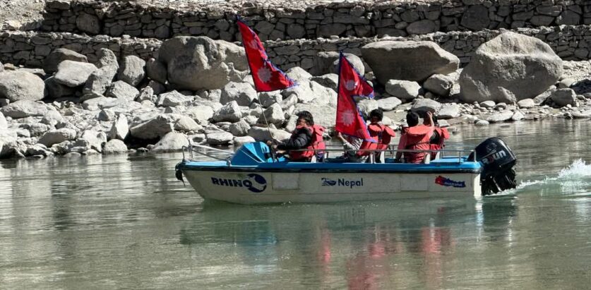 बाजुराको  पिलु-पादुका देउरा तिर्थस्थल कर्णालीमा जलपर्यटन प्रबर्द्धनका लागि  पावरबोर्ड सम्भाव्यता अध्यायन