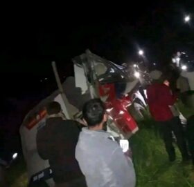 जन्तिबाेकेकाे बस दुर्घटना हुदा मृत्यु हुनेकाे संख्या १३ पुग्याे