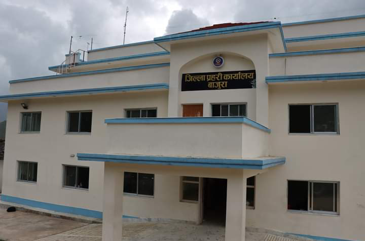 बाजुरा सुरक्षा प्रमुख ,  मुख्य निर्वाचन अधिकृत  र सिडियो माथि आक्रमण गर्ने११ जना पक्राउ