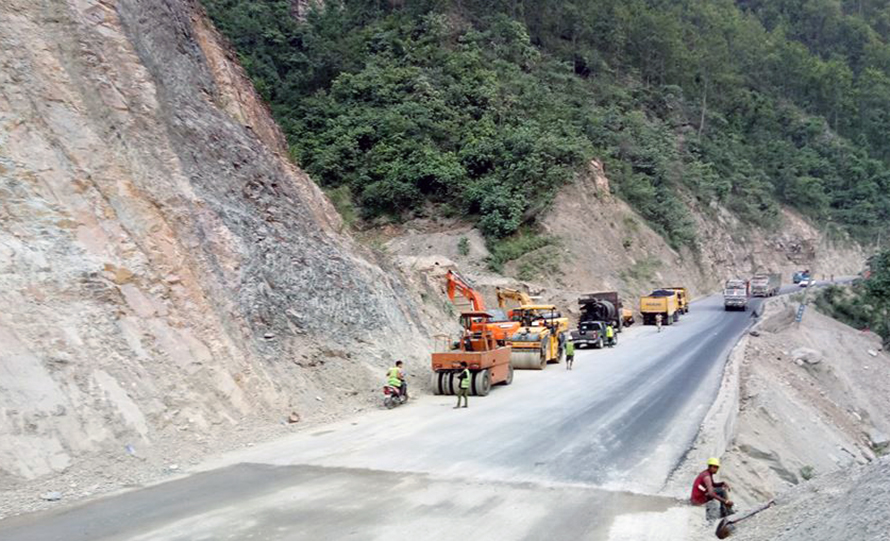नारायणगढ-मुग्लिङ सडक आजदेखि दैनिक चार घण्टा बन्द हुने