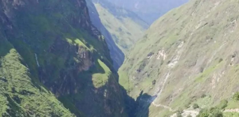 बुढिनन्दा-३ का स्थानीयलाई कोल्टी बजार आवतजावतमा समस्या