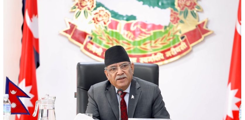 logo बालबालिकाको अधिकार तथा हकहितको संरक्षण गर्न सरकार प्रतिबद्ध छः प्रधानमन्त्री Avatar photo नेपाली पत्र शुक्रबार, २०८० भदौ २९ गते, ११:१७ मा प्रकाशित राजनीति 3 Shares facebook sharing buttontwitter sharing buttonsharethis sharing button     काठमाडौँ । प्रधानमन्त्री पुष्पकमल दाहाल ‘प्रचण्ड’ले बालमैत्री वातावरणमा बालबालिकाको अधिकार तथा हकहितको संरक्षण, संवर्द्धन, सम्मान, प्रवर्द्धन र परिपूर्ति गर्न सरकार प्रतिबद्ध रहेको बताएका छन् ।  राष्ट्रिय बाल दिवस, २०८० का अवसरमा आज शुभकामना दिँदै उहाँले संविधान, बालबालिकासम्बन्धी कानुन र नीतिमा भएका कानुनी, नीतिगत र संस्थागत व्यवस्था कार्यान्वयन गर्न सरकार अग्रसर रहेको बताए । विशेष संरक्षणको आवश्यक भएका बालबालिकाको संरक्षण र संवर्द्धन गर्न सम्बन्धित स्थानीय तहबाटै वैकल्पिक हेरचाह र परिवारिक सहयोग गर्नु राज्यको दायित्व भएको उल्लेख गर्दै प्रधानमन्त्री दाहालले तीनै तहका सरकारले यस्ता बालबालिकाका लागि लगानी वृद्धि गर्न आवश्यक रहेको बताए ।  प्रधानमन्त्री दाहालले बालबालिकाको पोषण, शिक्षा, स्वास्थ्य, संरक्षण र सहभागिताजस्ता आधारभूत बाल अधिकारसहित सबै प्रकारका बाल अधिकारको संरक्षण र संवर्द्ध्न गर्न÷गराउन सङ्घीय सरकार, प्रदेश सरकार र स्थानीय तहलाई आगामी वर्षदेखि थप लगानीका योजना र कार्यक्रम तर्जुमा गरी बालबालिकामा लगानी वृद्धि गर्न अपिल गरेका छन् । बाल यौन दुव्र्यवहार, बालबालिकाविरूद्धको हिंसा, बालविवाह, बालश्रम, बालबालिकाको बेचबिखन तथा अनधिकृत ओसारपसारजस्ता घृणित कार्यहरू हुन नसक्ने घरपरिवार, समुदाय, समाज र सिङ्गो नेपाल राष्ट्र निर्माण गर्नु हामी सबैको साझा दायित्व र कर्तव्य भएको उनको भनाइ छ ।  “यसका लागि तीनै तहका सरकारी तथा गैरसरकारी संस्थागत बाल संरक्षण संयन्त्रहरू, राष्ट्रिय बाल अधिकार परिषद्, प्रदेश बाल अधिकार समिति र स्थानीय बाल अधिकार समितिहरूको संस्थागत स्रोतसाधनको विकास गरी क्रियाशील बनाउनुपर्दछ”, प्रधानमन्त्री दाहालले भने ।  बालबालिकाको सर्वाङ्गीण विकासका लागि सङ्घ, प्रदेश तथा स्थानीय तहमा रहेका निकाय, बालबालिकाका क्षेत्रमा कार्यरत दातृ निकाय, राष्ट्रिय तथा अन्तर्राष्ट्रिय गैरसरकारी सङ्घसंस्थालगायतलाई अनुरोध गर्दै उनले बाल अधिकारको संरक्षण तथा प्रवरद्धनका लागि थप क्रियाशीलताका साथ कार्य गर्न आग्रह गरेका छन् ।  प्रधानमन्त्री दाहालले राष्ट्रिय बाल दिवसका अवसरमा सम्पूर्ण बालबालिकाको सुखी, खुसी, समृद्ध र बालमैत्री जीवनयापनको कामना गर्दै उत्तरोत्तर प्रगति र उज्ज्वल भविष्यको शुभकामना व्यक्त गरेका छन् । ‘बालबालिकामा लगानीः सुनिश्चित भविष्यको थालनी’ नाराका साथ आज ५९औँ राष्ट्रिय बाल दिवस विविध कार्यक्रमका साथ देशभरि मनाइँदै छ ।