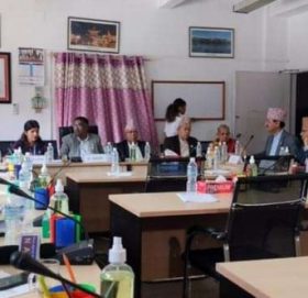 संसदीय समितिको बैठकमा प्रधानमन्त्री प्रचण्ड अनुपस्थित