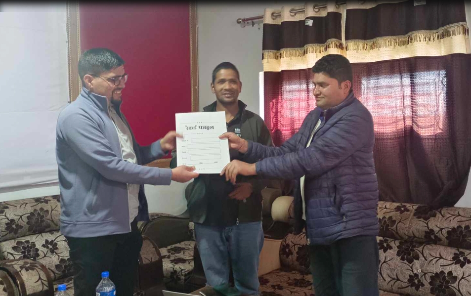 जिल्ला खाध्य अधिकार संजाल बाजुराको संयोजकमा लक्ष्मीराज पाध्याय चयन भएका छन्