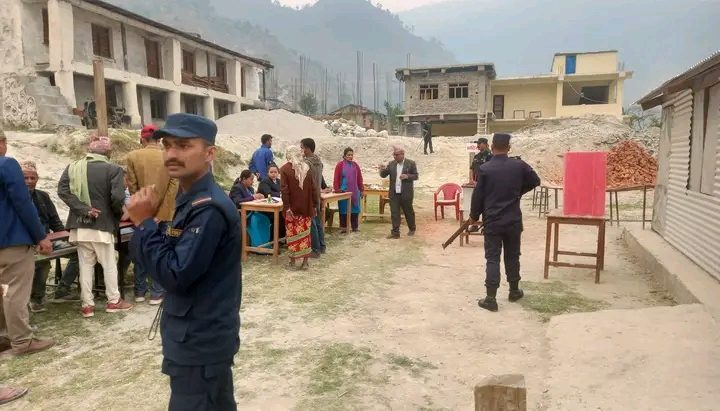 बझाङमा मतदान सुरु