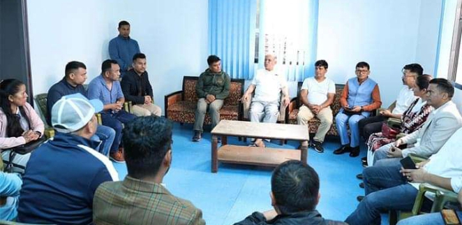 भ्रष्टाचारविरुद्ध लड्दालड्दै सरकार गिराइयो : प्रचण्ड