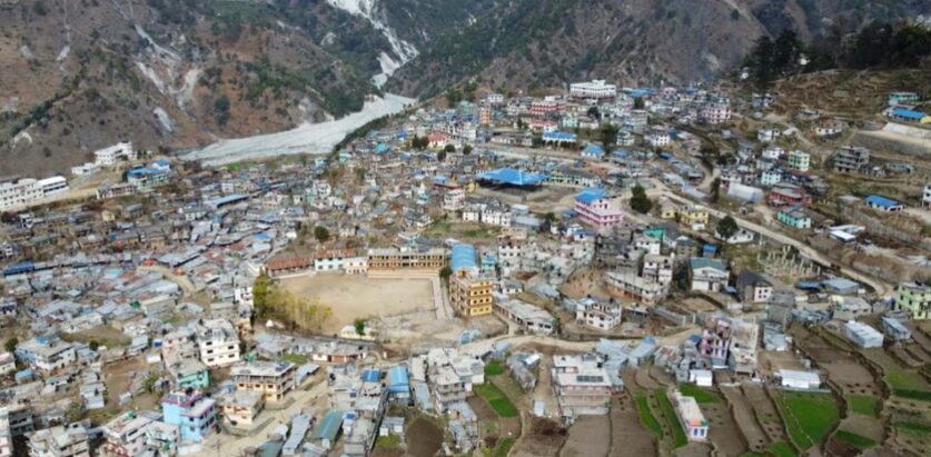 बाजुरामा इन्टरनेट र बिद्युत सेवा अवरुद्ध हुदा सर्बसाधारण लाई सास्ती