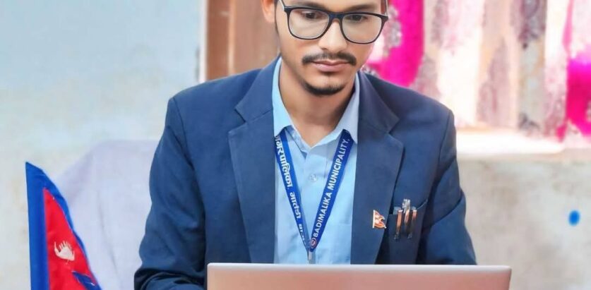 मोटरसाइकल दुर्घटनामा स्वास्थ्यकर्मीको खत्रीको निधन 