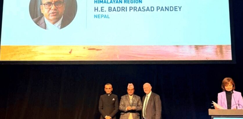 मन्त्री पाण्डे  ‘टुरिजम मिनिस्टर अफ द एयर’ अवार्डबाट सम्मानित
