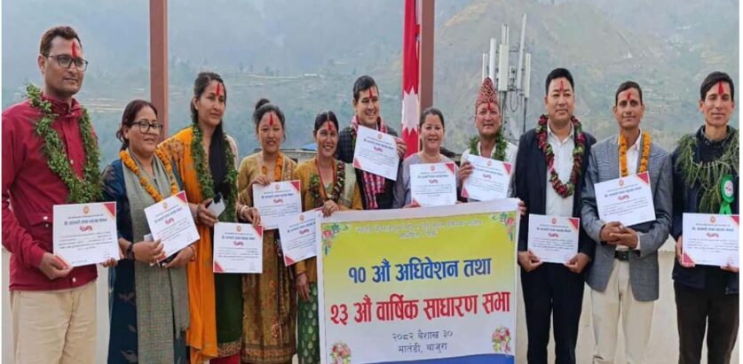 अधिकारी पुनः गैसस महासंघ बाजुराको अध्यक्षमा चयन