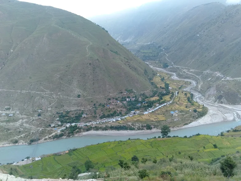 पिलुचौर बजारमा करदाता शिक्षा तथा अन्तरक्रिया कार्यक्रम हुँदैछ