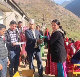 रैथाने बालीमा आधारित मुख्यमन्त्री पोषण कार्यक्रमअन्तर्गत पोषण झोला वितरण