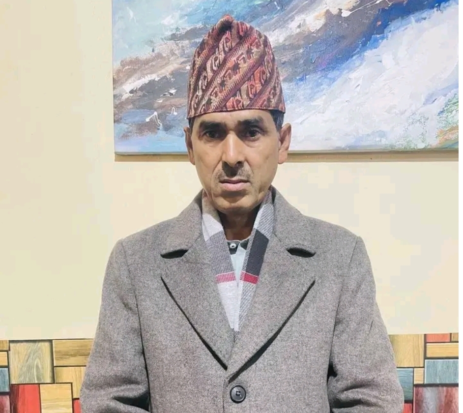 बाजुरामा कांग्रेसका गिरी विजयी,एमालेका थापा ५४० मतले पराजित