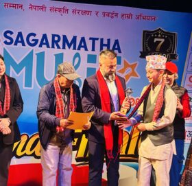 सुदूरपश्चिम  डोटीका १२ वर्षीय प्रिन्सले जिते ’सातौँ सगरमाथा म्यूजिक अवार्ड