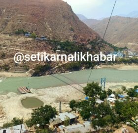 कर्णालीमा फेरि अवरुद्ध यातायात : स्वामिकार्तिकका नागरिक कहिलेसम्म जोखिममा ?